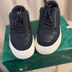 Le TIGRE Midtown Platform Sneaker Size 6 1/2 US Women Chunky